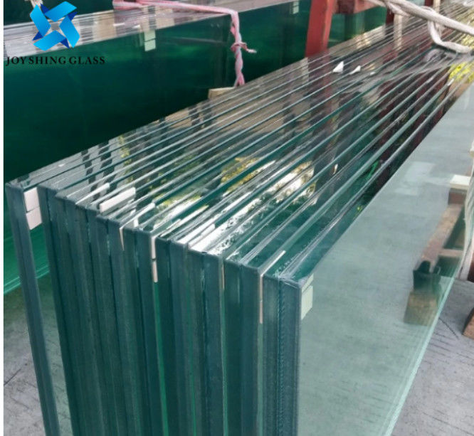 Le verre feuilleté durci couvre 2mm 3mm 4mm 5mm 6mm 8mm 10mm 12mm 15mm 19mm