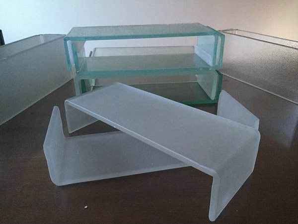 Verre profilé en U ultra clair 6mm 7mm 8mm verre trempé à faible teneur en fer U