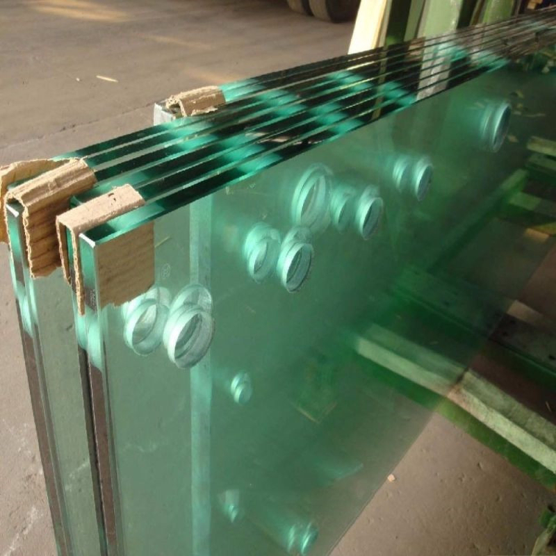 8 mm 10 mm verre trempé ultra clair/verre de sécurité/verre trempé/verre de porte de douche/verre de fenêtre/verre de salle d'exposition/verre trempé/verre de bâtiment/verre de fenêtre