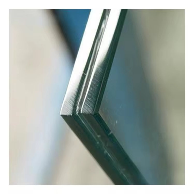 Ltra Clear SGP PVB Tempered Laminated Glass 8mm 10mm 12mm Panneau de sécurité CE SGCC certifié Pistes de piscine
