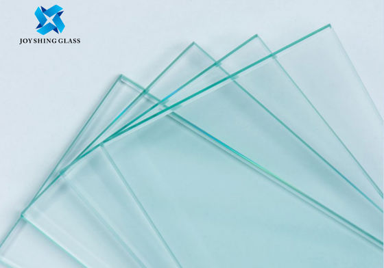 Verre givré gravé à l'eau-forte acide ultra clair de la feuille 3mm-19mm en verre de flotteur