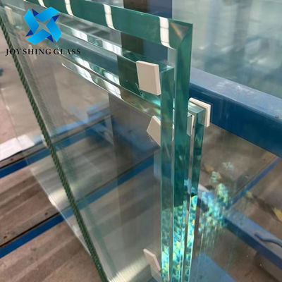 Parement en verre trempé sans cadre ultra clair de 12 mm pour escaliers