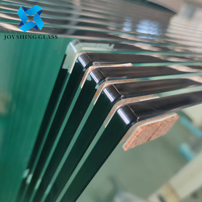 Vidre trempé transparent de 15 mm personnalisé pour terrasses